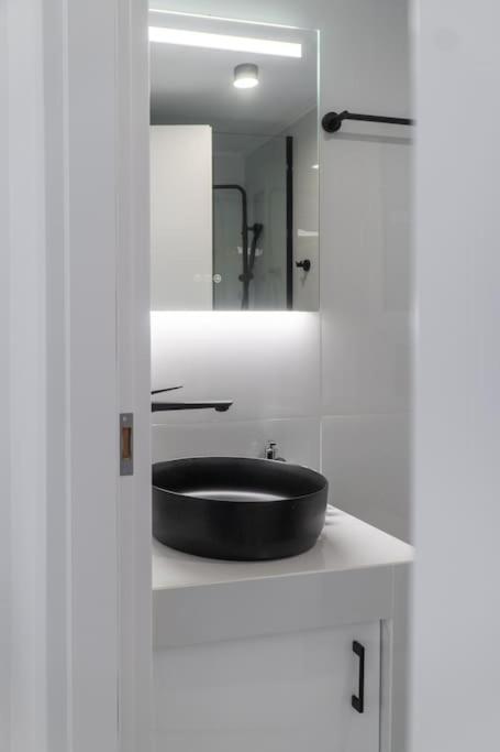 Syntagma Square, 60Sqm Platinum Suite Athen Eksteriør billede