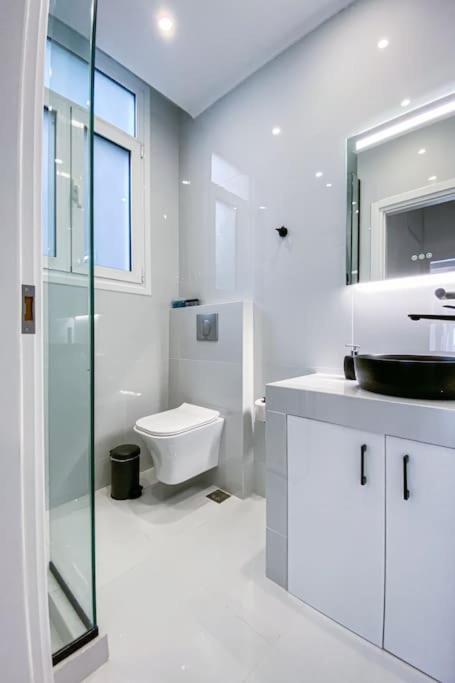 Syntagma Square, 60Sqm Platinum Suite Athen Eksteriør billede